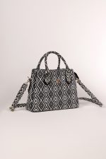 Kadın Uzun Askılı 3 Bölmeli Gold Aksesuarlı Omuz Ve El Çantası Kilim Desen - Görsel 2