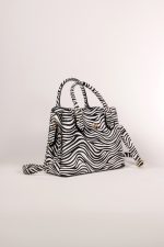Kadın Uzun Askılı 3 Bölmeli Gold Aksesuarlı Omuz Ve El Çantası Zebra Desen - Görsel 2
